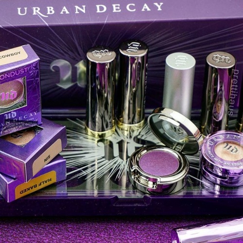 2017-01-18_urbandecay_udcosmetics_urbandecaycosmetics_udjunkie_LipstickIsMyVice_udxx_colorunleashed_beautywithanedge_purple_under100k_motd_makeupphotos_beautyblog_beautyblogger_makeupjunkie